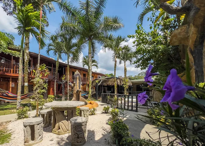 Poshtel Arenal Hostel